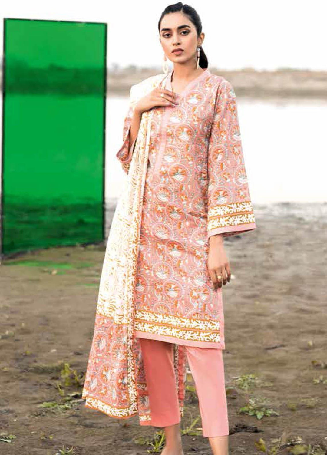 Gul Ahmed Printed Lawn Suits Unstitched 3 Piece GA21BL CL1057B - Summer Collection