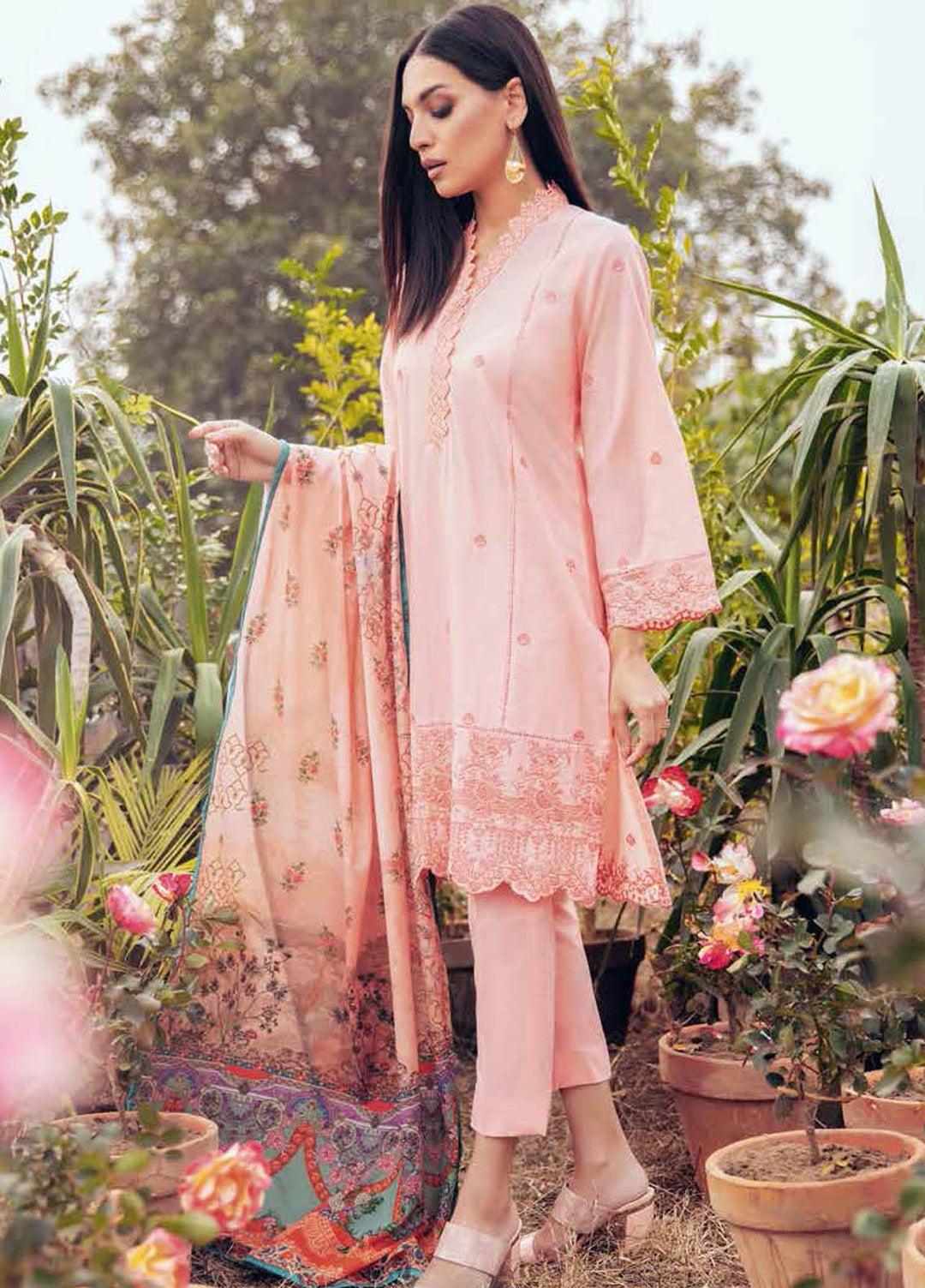 Gul Ahmed Embroidered Lawn Suits Unstitched 3 Piece GA21BL CL937 - Summer Collection