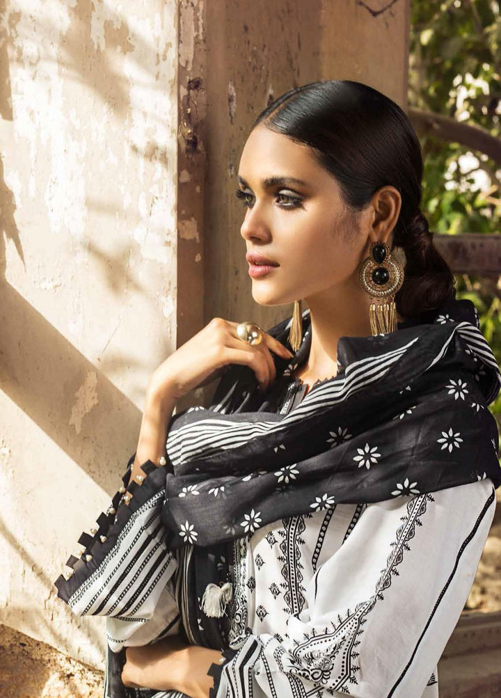 Black & White By Gul Ahmed Printed Lawn Suits Unstitched 3 Piece GA21BW B12009 - Black & White Collection