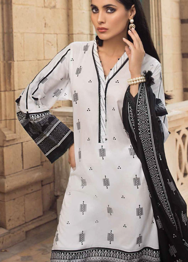 Black & White By Gul Ahmed Printed Lawn Suits Unstitched 3 Piece GA21BW B12011 - Black & White Collection