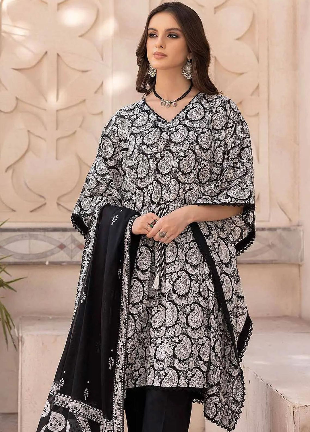 Gul Ahmed Printed Lawn Suits Unstitched 3 Piece GA23BW B-32027 - Summer Collection