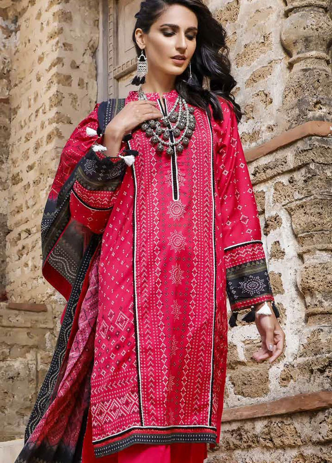 Chunri By Gul Ahmed Printed Lawn Suits Unstitched 3 Piece GA21C CL1204A - Summer Collection