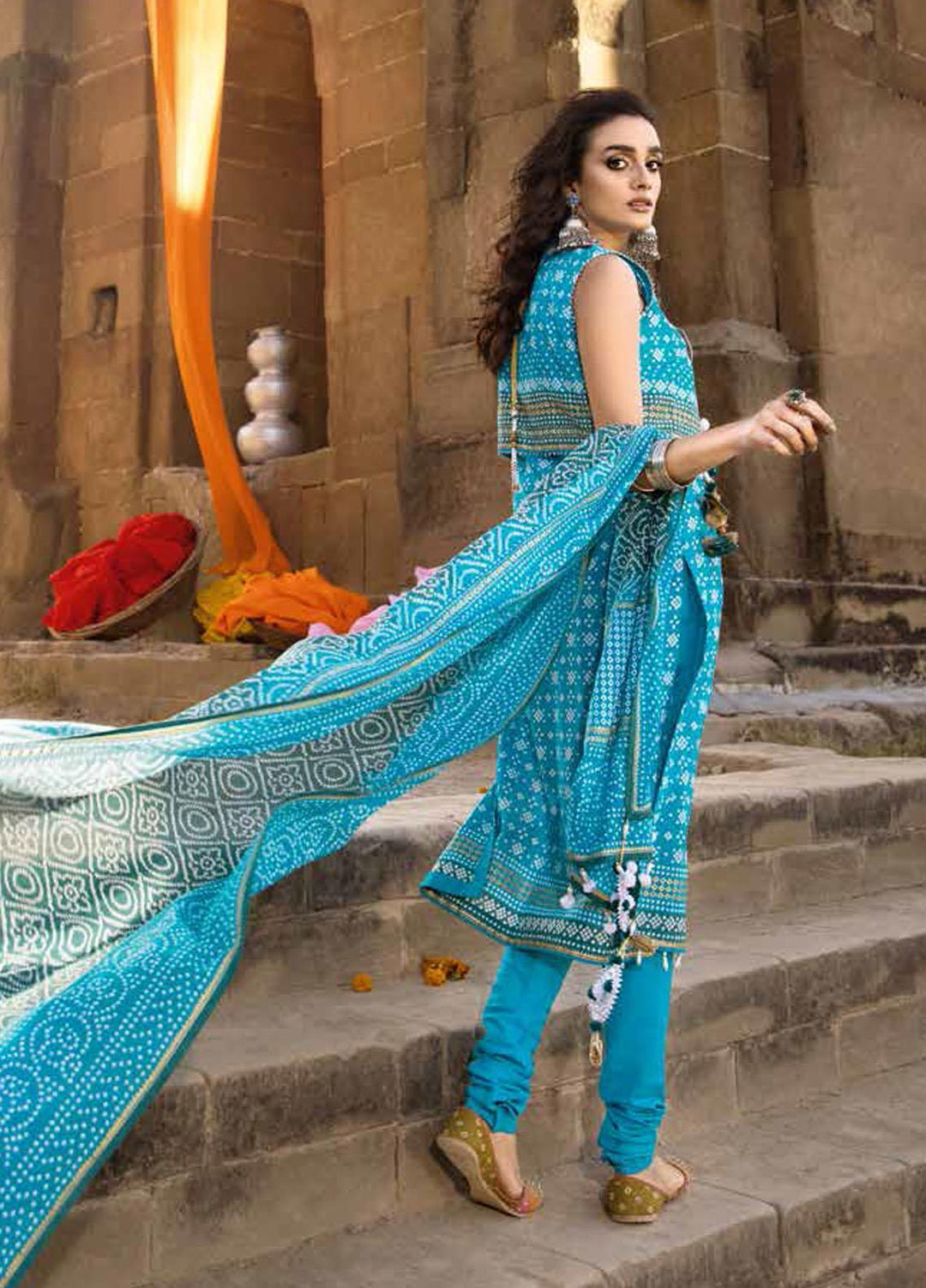 Gul Ahmed Printed Lawn Suits Unstitched 3 Piece GA22CHL CL-22035 B - Summer Lawn Collection