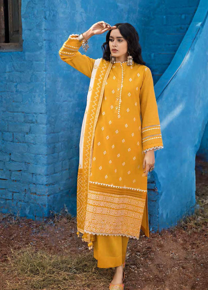 Gul Ahmed Embroidered Lawn Suits Unstitched 3 Piece GA22CHL CL-22045 - Summer Lawn Collection