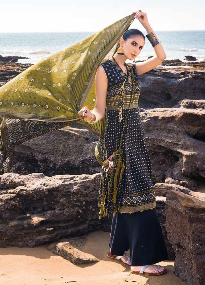 Gul Ahmed Printed Lawn Suits Unstitched 3 Piece GA22CHL CL-22051 B - Summer Lawn Collection