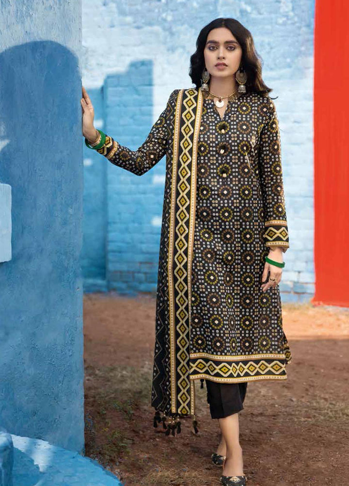 Gul Ahmed Printed Lawn Suits Unstitched 3 Piece GA22CHL CL-22055 B - Summer Lawn Collection