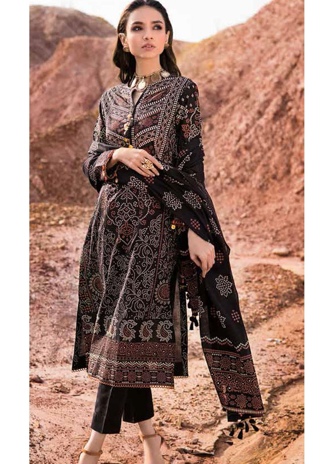 Gul Ahmed Printed Lawn Suits Unstitched 3 Piece GA22CHL CL-22136 B - Summer Lawn Collection