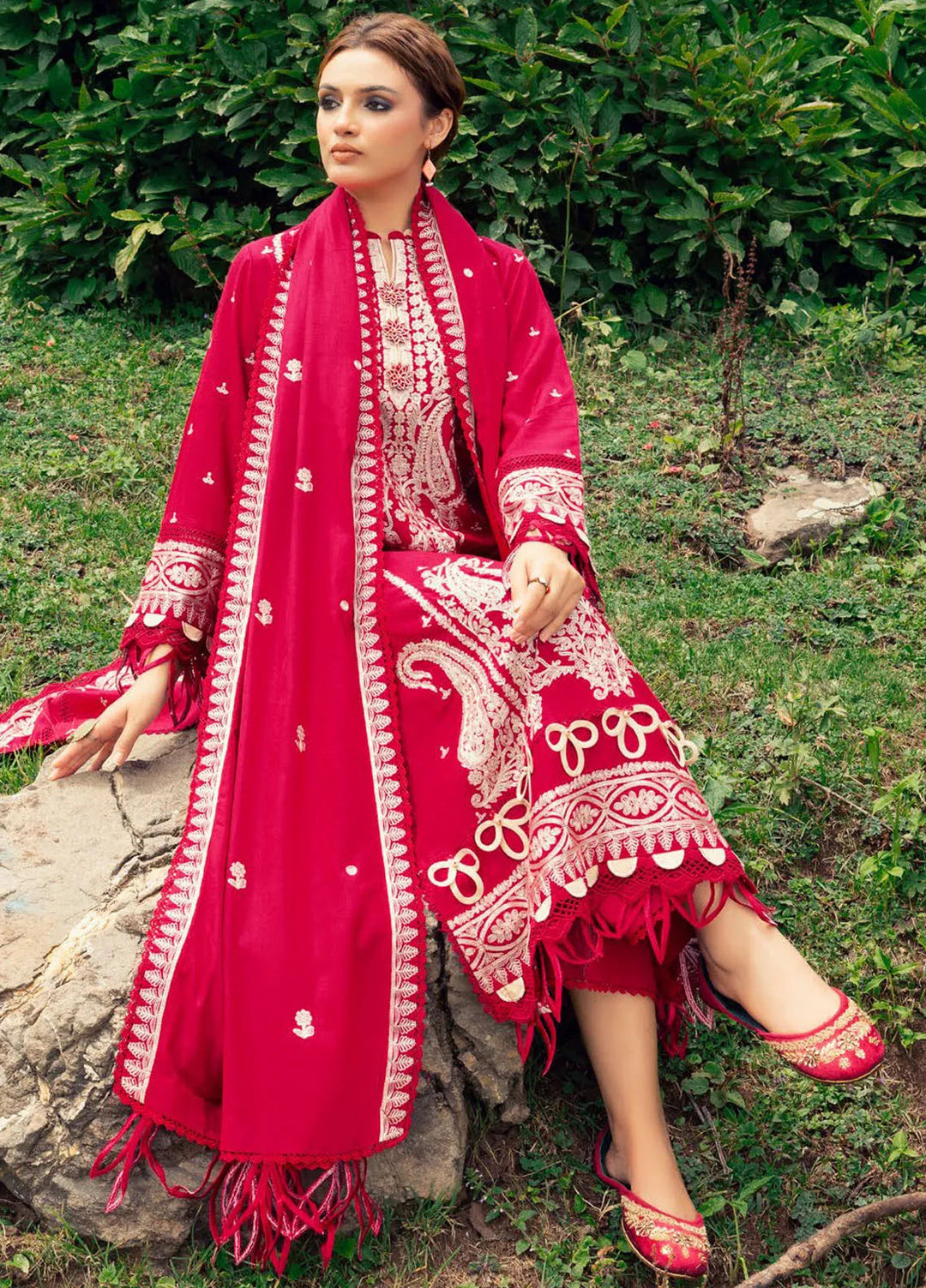 Gul Ahmed Embroidered Acrylic Suits Unstitched 3 Piece GA24UW AP-42014 - Winter Collection