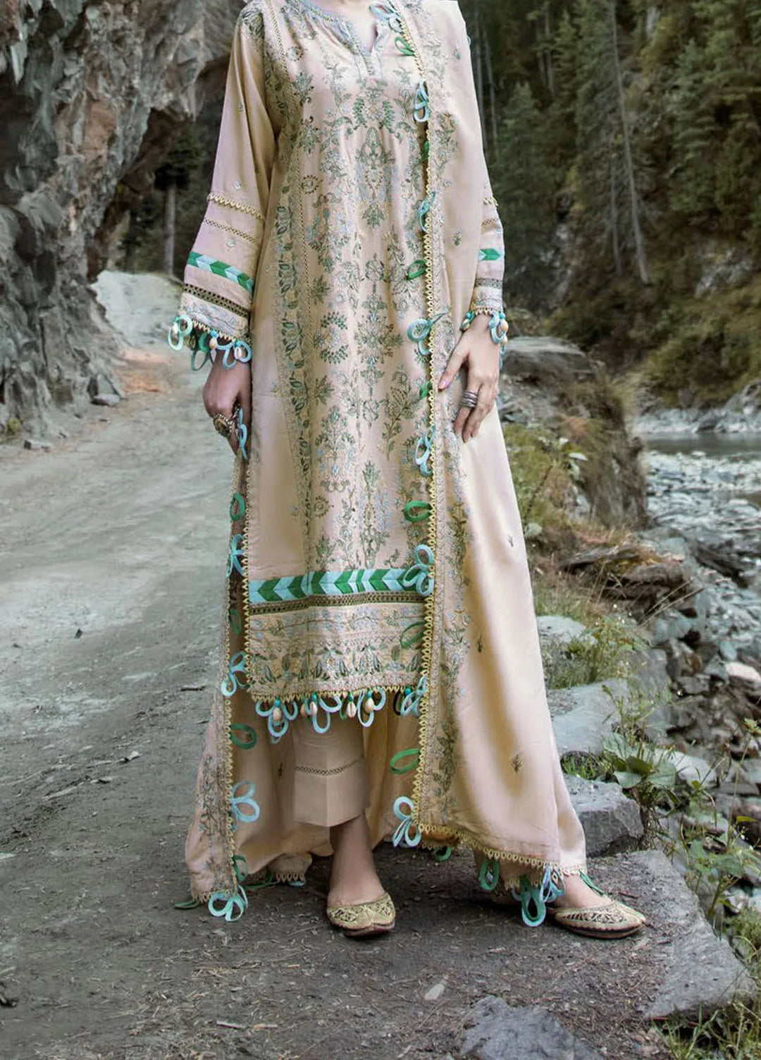 Gul Ahmed Embroidered Karandi Suits Unstitched 3 Piece GA24WU AY-42007 - Winter Collection