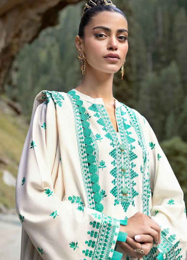 Gul Ahmed Embroidered Karandi Suits Unstitched 3 Piece GA24WU AY-42008 - Winter Collection