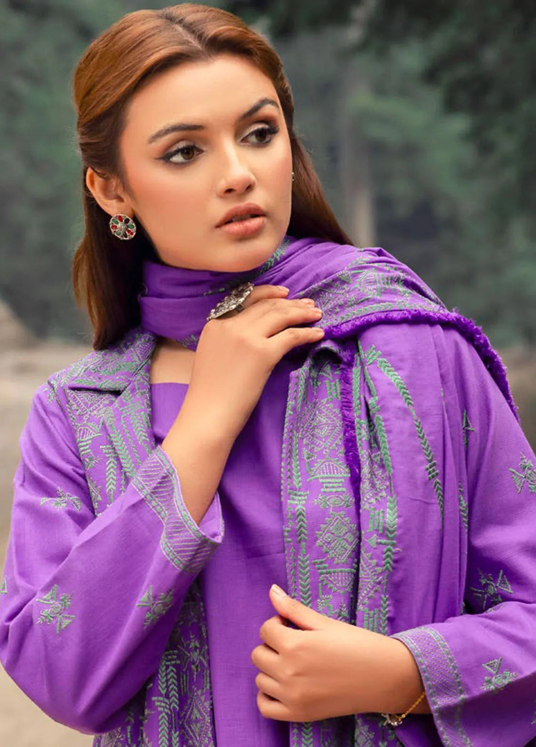Gul Ahmed Embroidered Khaddar Suits Unstitched 3 Piece GA24UW K-42017 T - Winter Collection