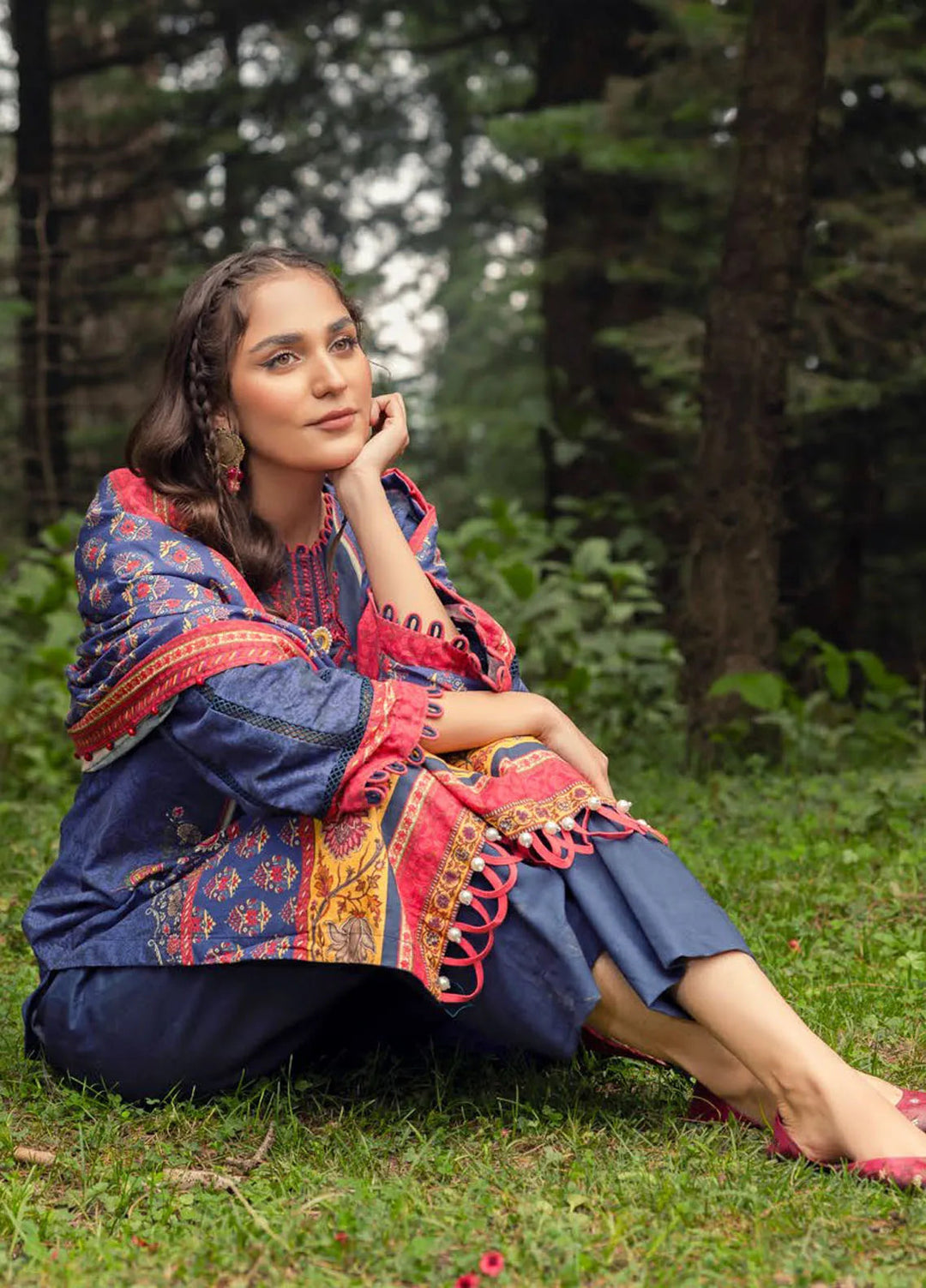 Gul Ahmed Embroidered Khaddar Suits Unstitched 3 Piece GA24UW K-42018 T - Winter Collection