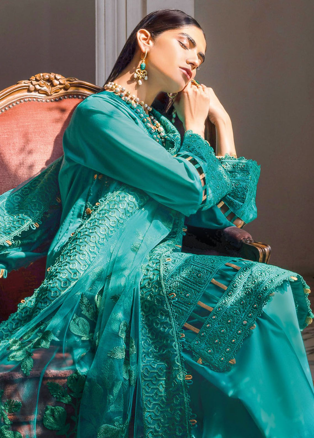 Gul Ahmed Embroidered Lawn Suits Unstitched 3 Piece GA24LF FE-42038 - Festive Collection