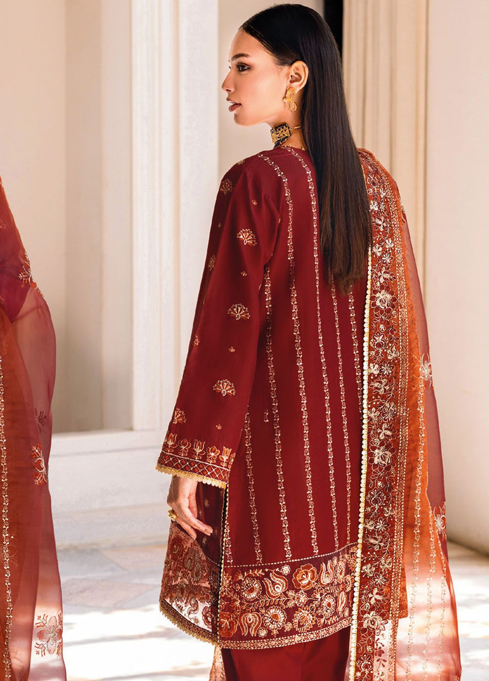 Gul Ahmed Embroidered Lawn Suits Unstitched 3 Piece GA24LF FE-42054 - Festive Collection