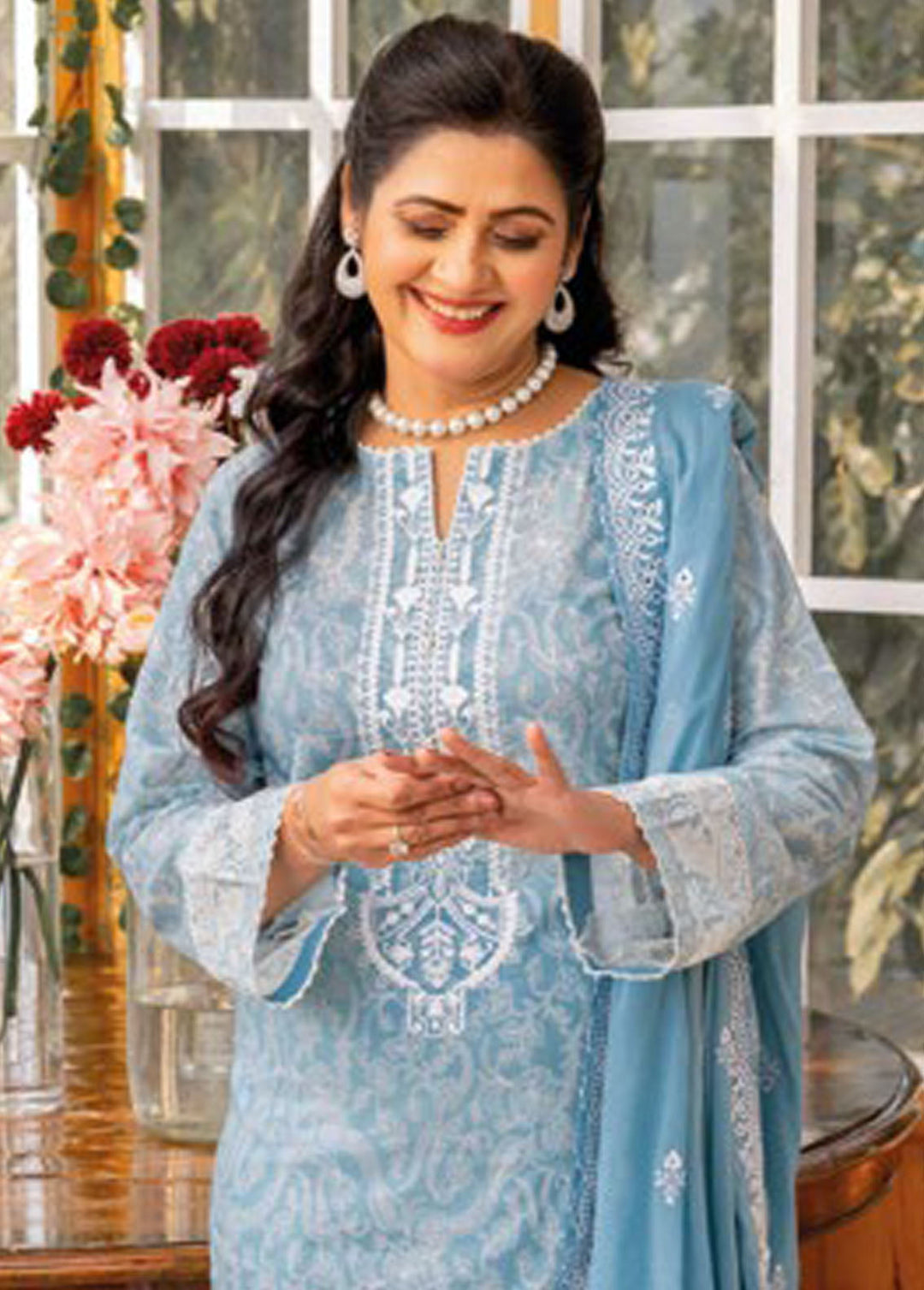 Gul Ahmed Embroidered Lawn Suits Unstitched 3 Piece GA24MT DN 42023 - Summer Collection