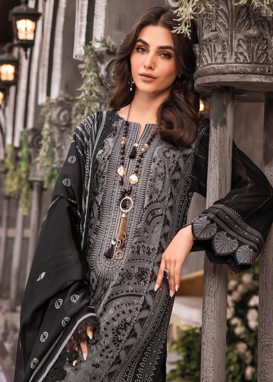 Gul Ahmed Embroidered Lawn Suits Unstitched 3 Piece GA24PS BN 42002 - Summer Collection