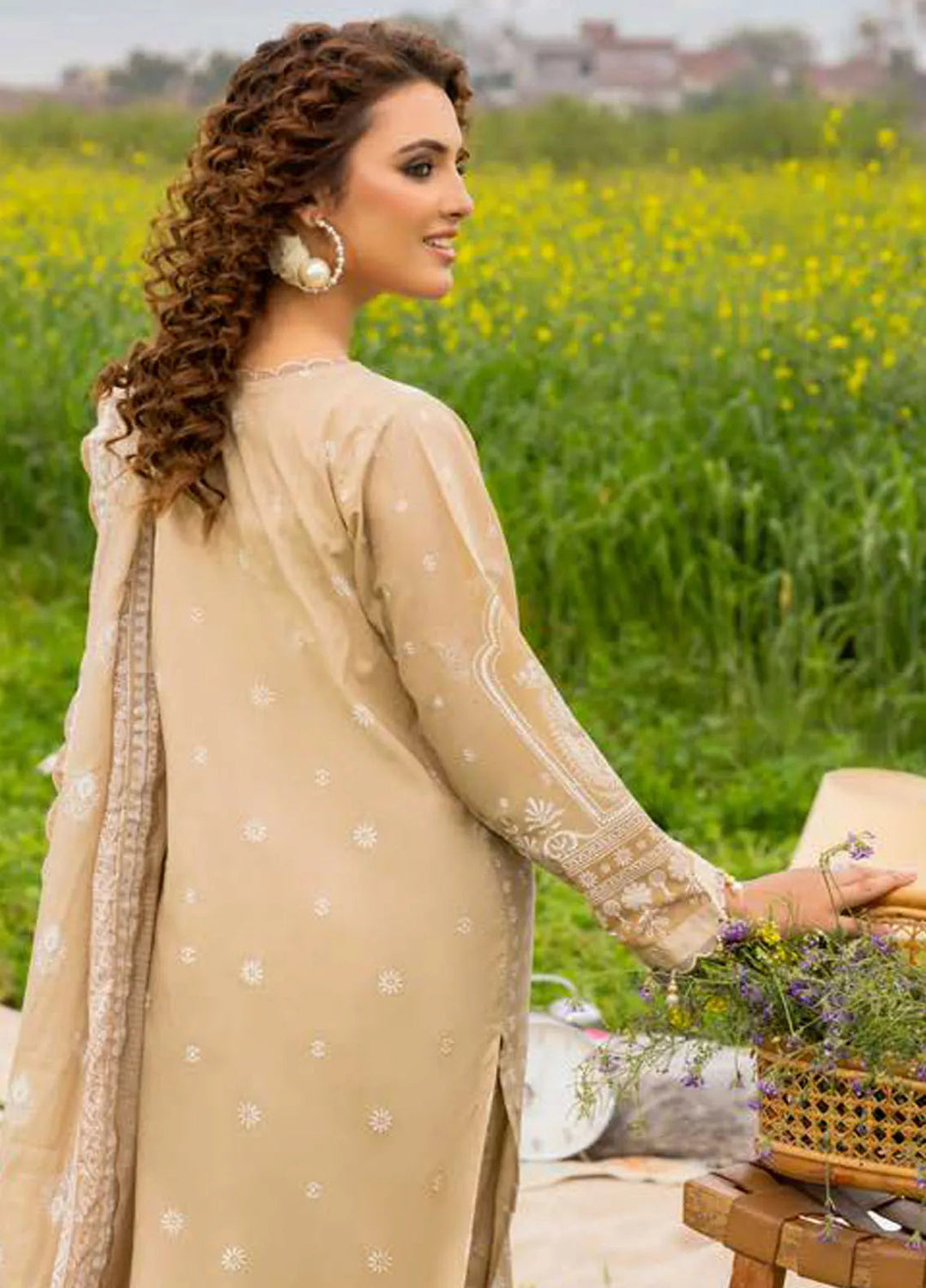 Gul Ahmed Embroidered Lawn Suits Unstitched 3 Piece GA24SU CL 42179 - Summer Collection