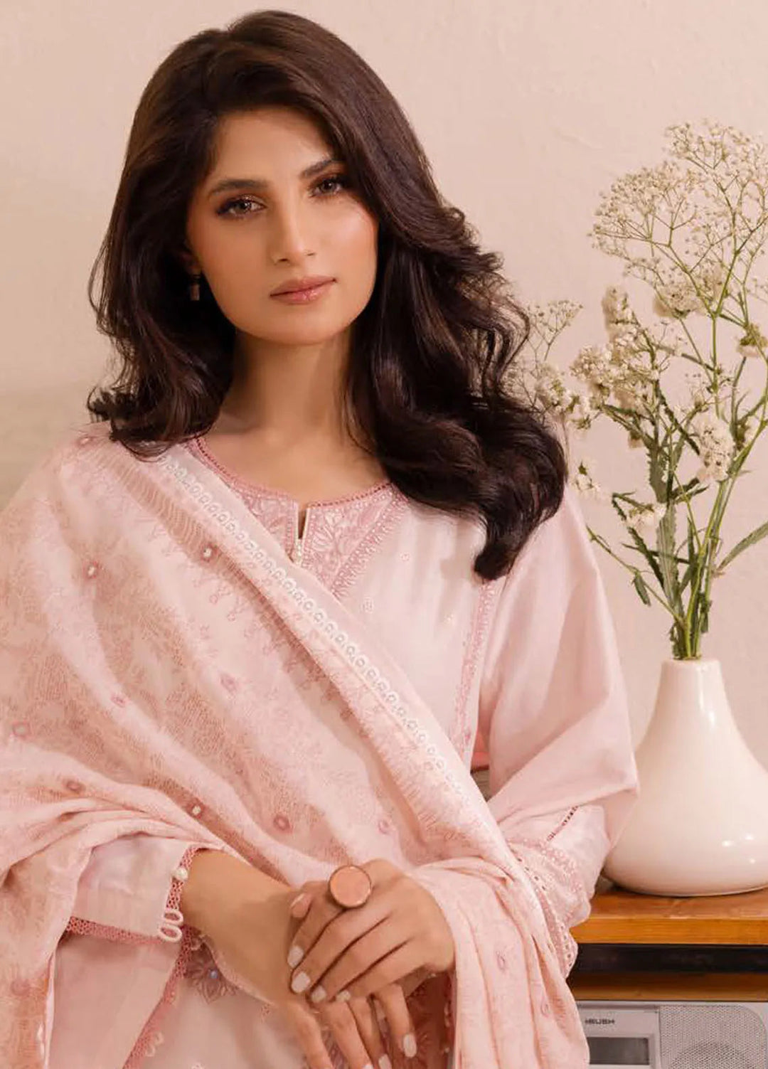 Gul Ahmed Embroidered Lawn Suits Unstitched 3 Piece GA24SU PC 42007 - Summer Collection