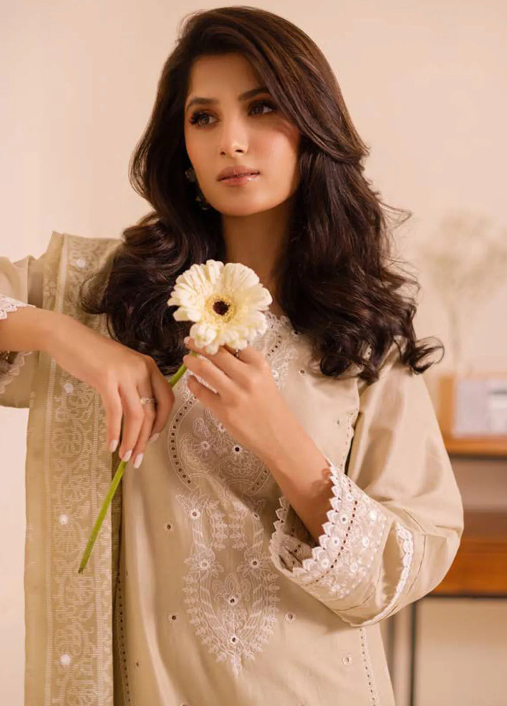 Gul Ahmed Embroidered Lawn Suits Unstitched 3 Piece GA24SU PC 42018 - Summer Collection