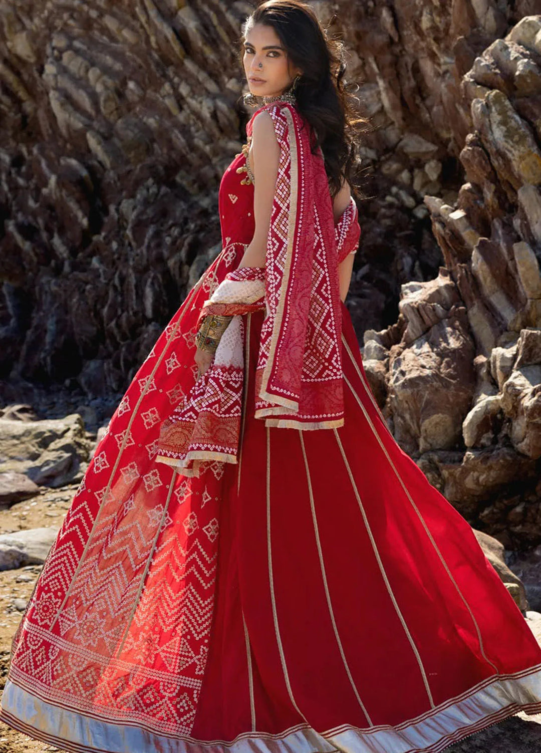 Gul Ahmed Embroidered Lawn Suits Unstitched 3 Piece GA25CH CL-52442 - Summer Collection