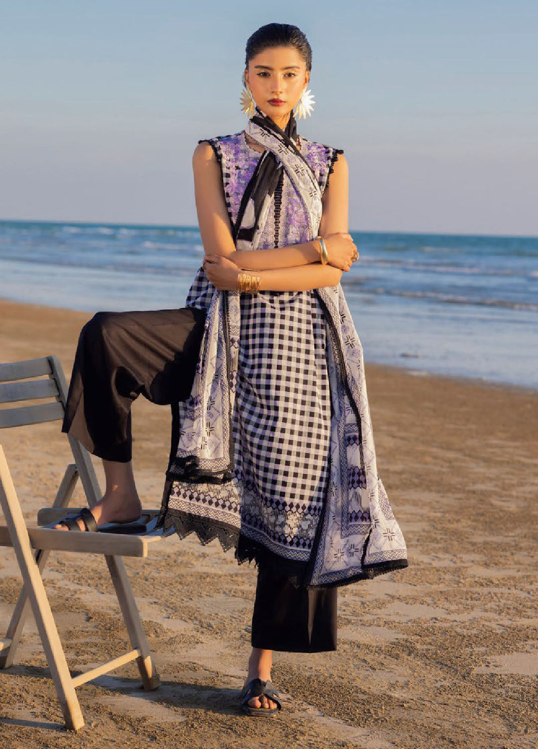 Gul Ahmed Embroidered Lawn Suits Unstitched 3 Piece GA25NB B-52017 - Summer Collection