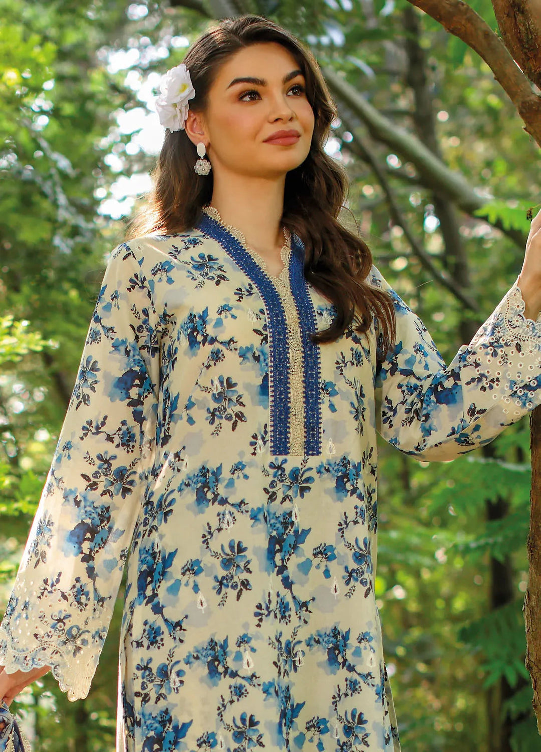 Gul Ahmed Embroidered Lawn Suits Unstitched 3 Piece GA25TJS PR-52008 - Summer Collection