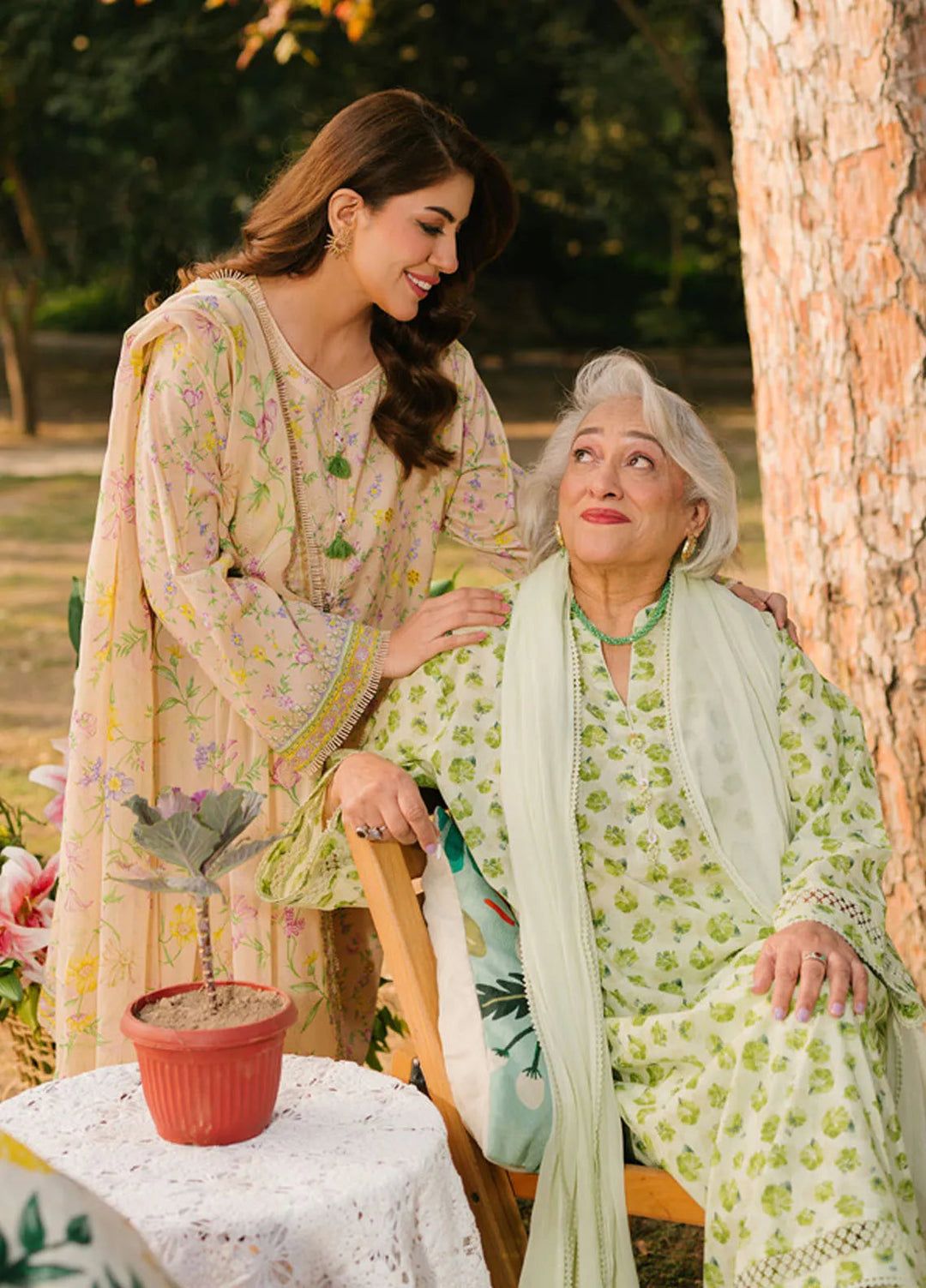 Gul Ahmed Embroidered Lawn Suits Unstitched 3 Piece GA25TM BM-52027 - Summer Collection