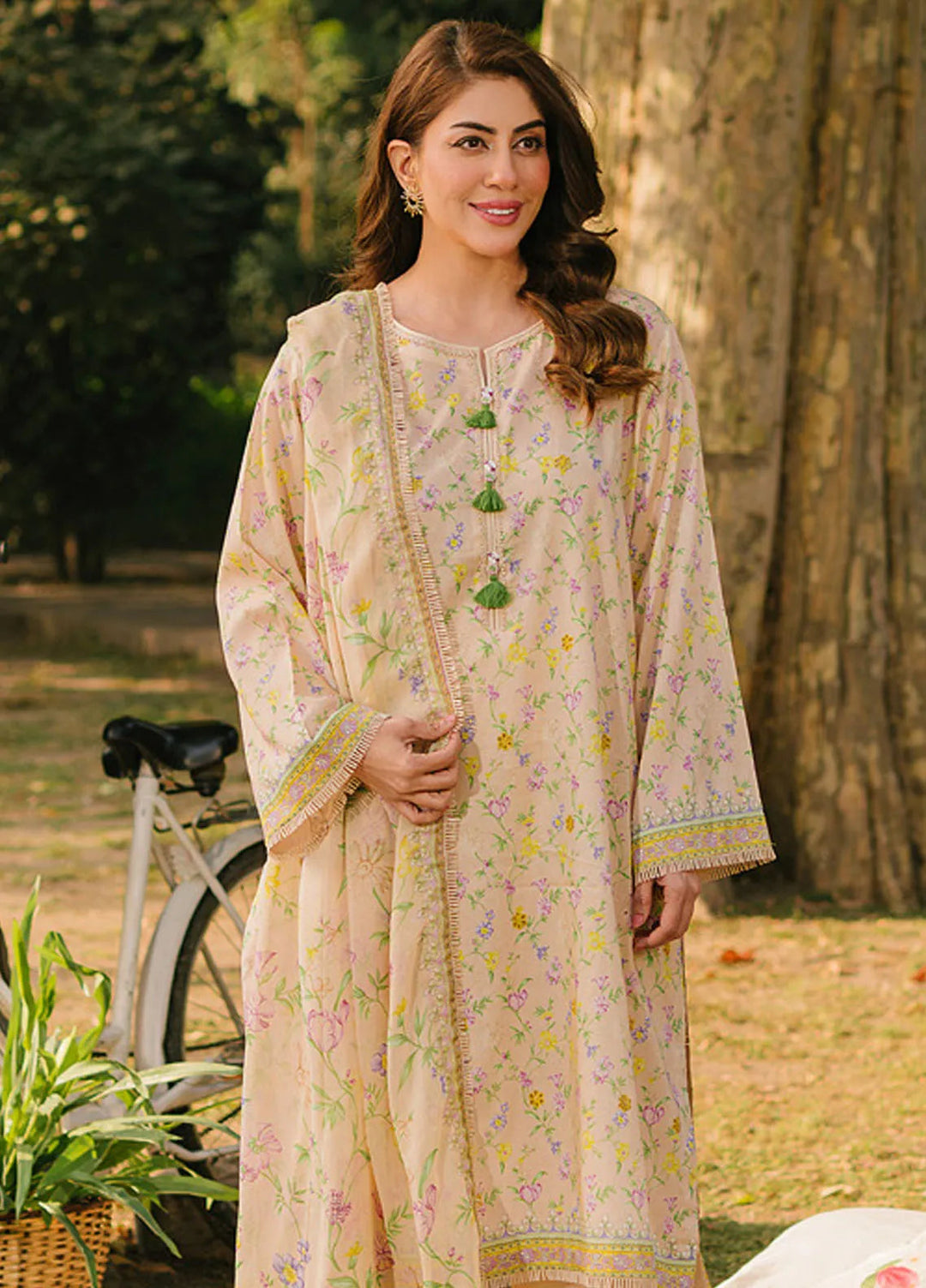 Gul Ahmed Embroidered Lawn Suits Unstitched 3 Piece GA25TM BM-52027 - Summer Collection