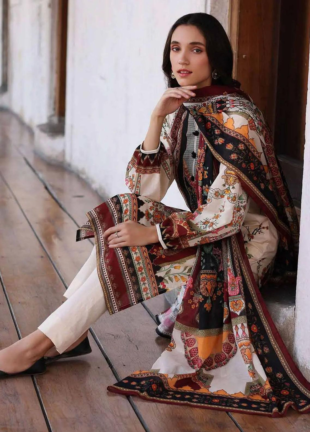 Essential Lawn By Gul Ahmed Printed Lawn Suits Unstitched 3 Piece GA23E CL-32159 - Summer Collection