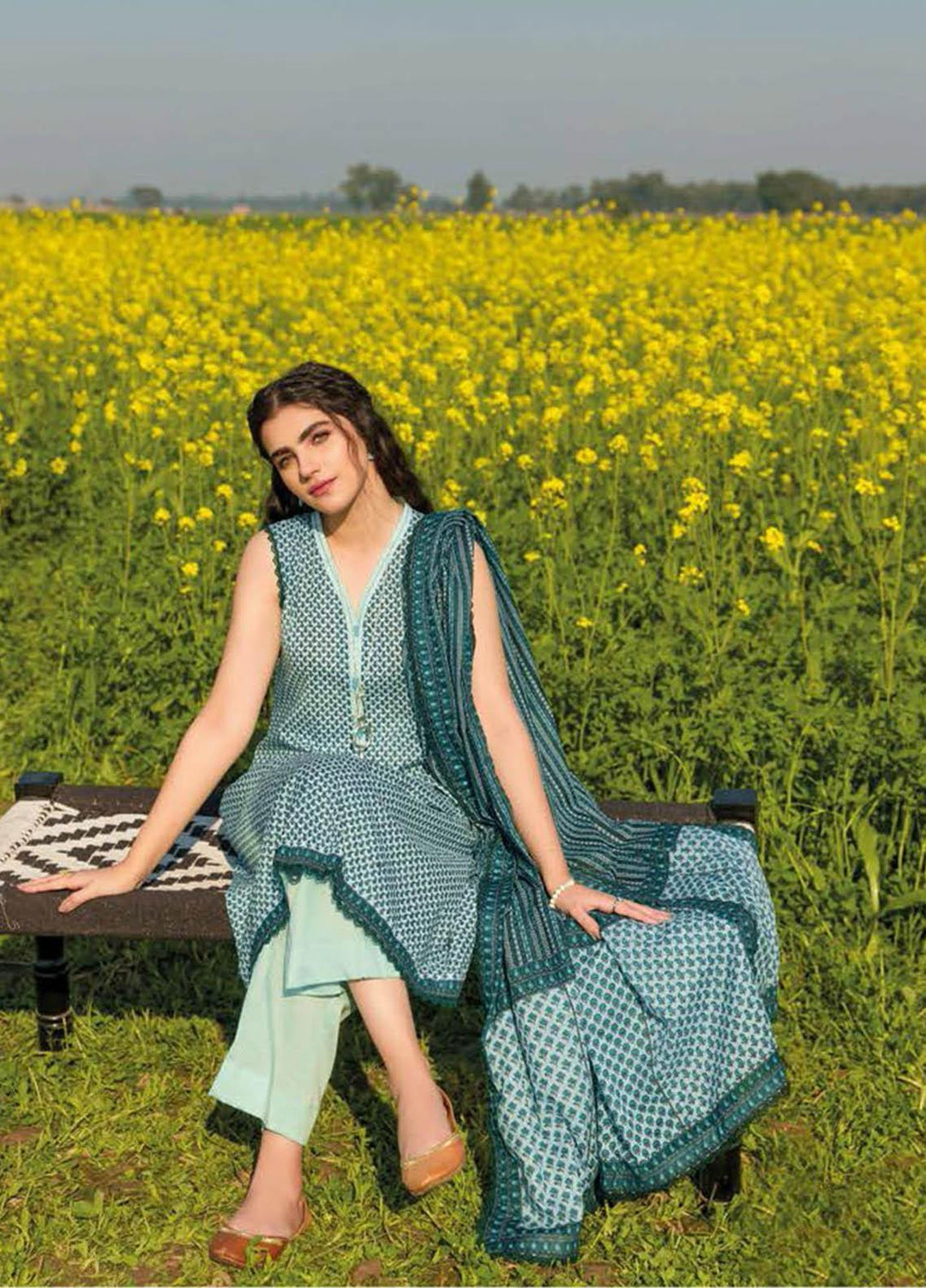 Essential Lawn By Gul Ahmed Printed Lawn Suits Unstitched 3 Piece GA23E CL-32428A - Summer Collection