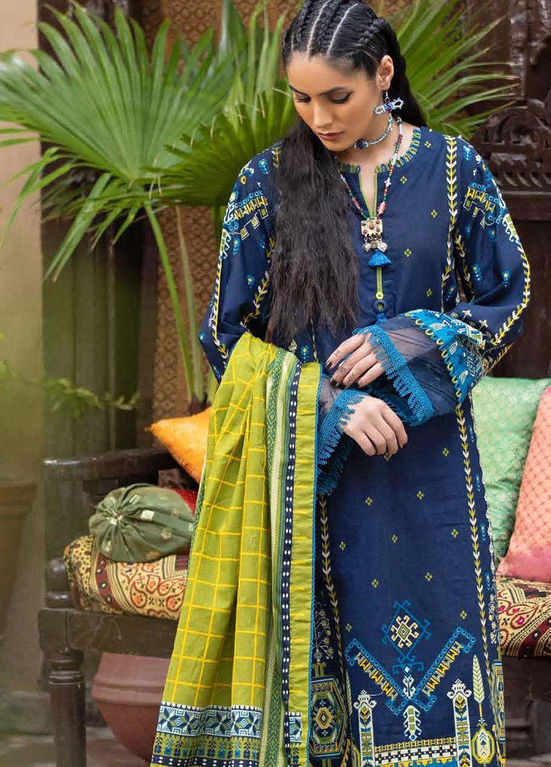 Gul Ahmed Printed Khaddar Suits Unstitched 3 Piece GA21WK K-12009 - Winter Collection