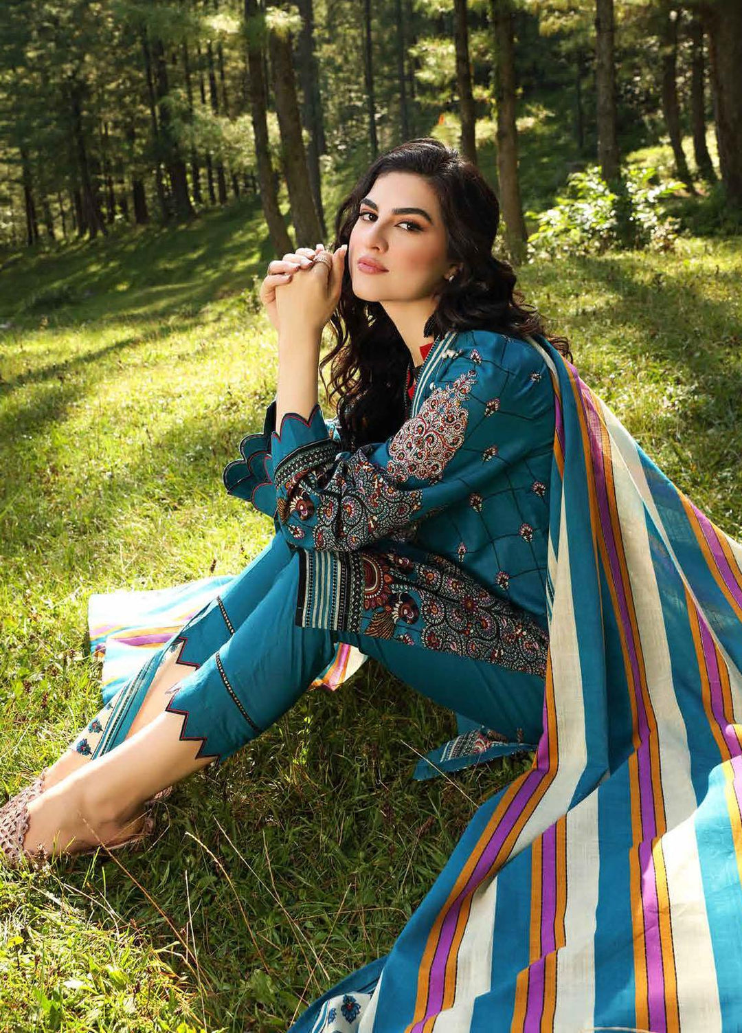 Gul Ahmed Embroidered Khaddar Suits Unstitched 2 Piece GA21WK TK-12002 - Winter Collection