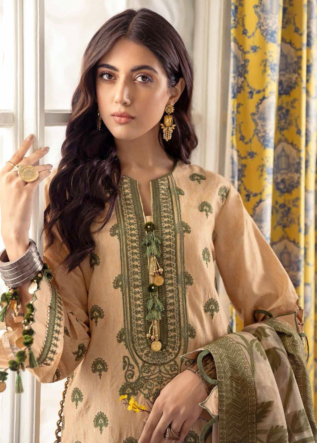 Gul Ahmed Embroidered Lawn Suits Unstitched 3 Piece GA22EA FE-22071 - Festive Collection