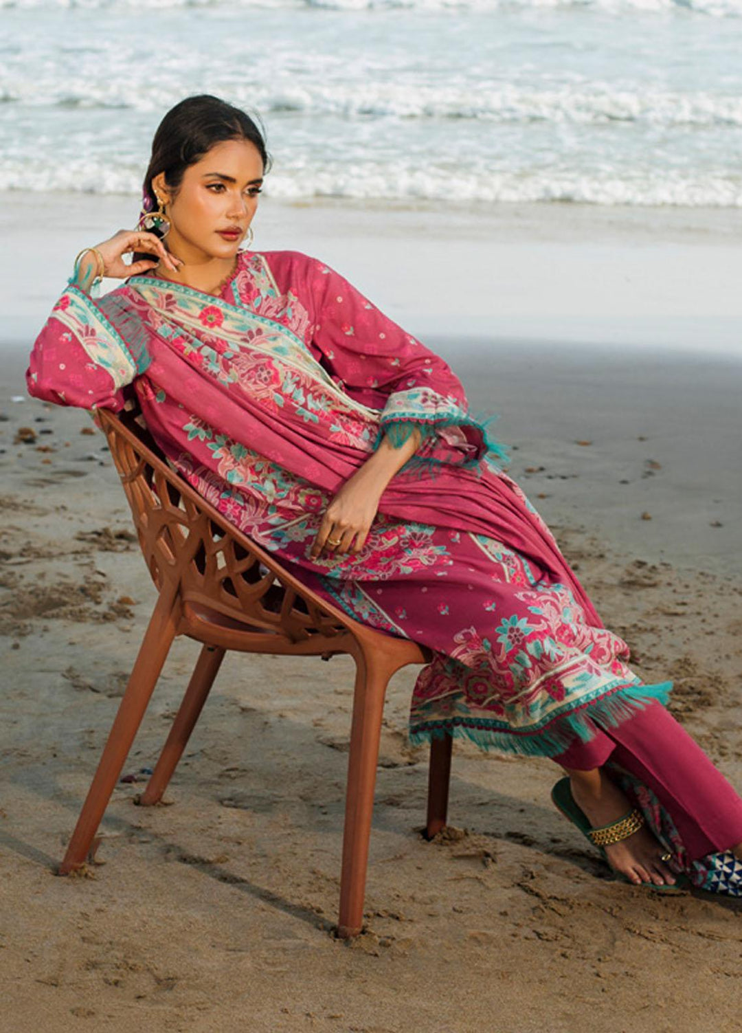 Gul Ahmed Printed Linen Suits Unstitched 3 Piece GA23LLW CV 32004 - Winter Collection