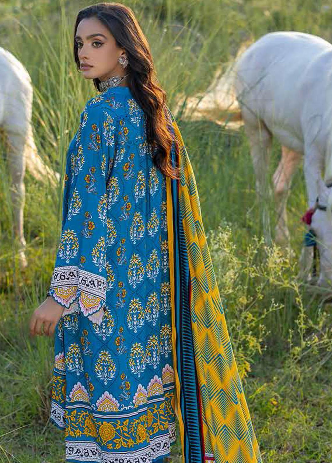 Gul Ahmed Printed Linen Suits Unstitched 3 Piece GA22LN LT-22010A - Winter Collection