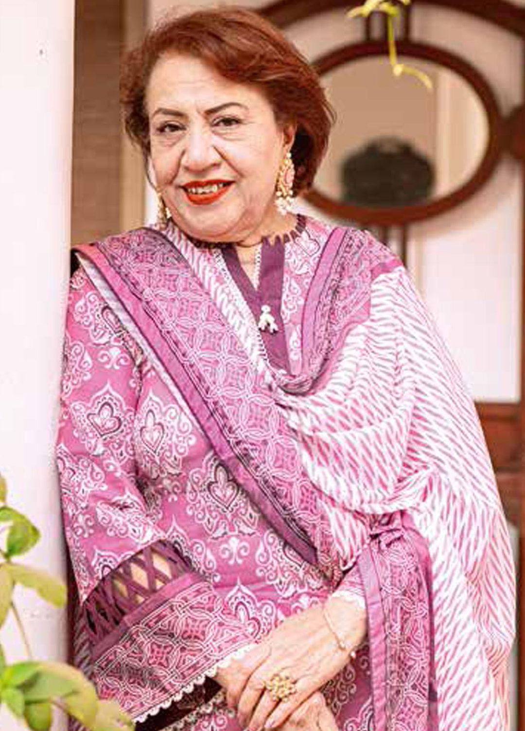 Gul Ahmed Printed Lawn Suits Unstitched 3 Piece GA22ML CL-22151 A - Summer Collection