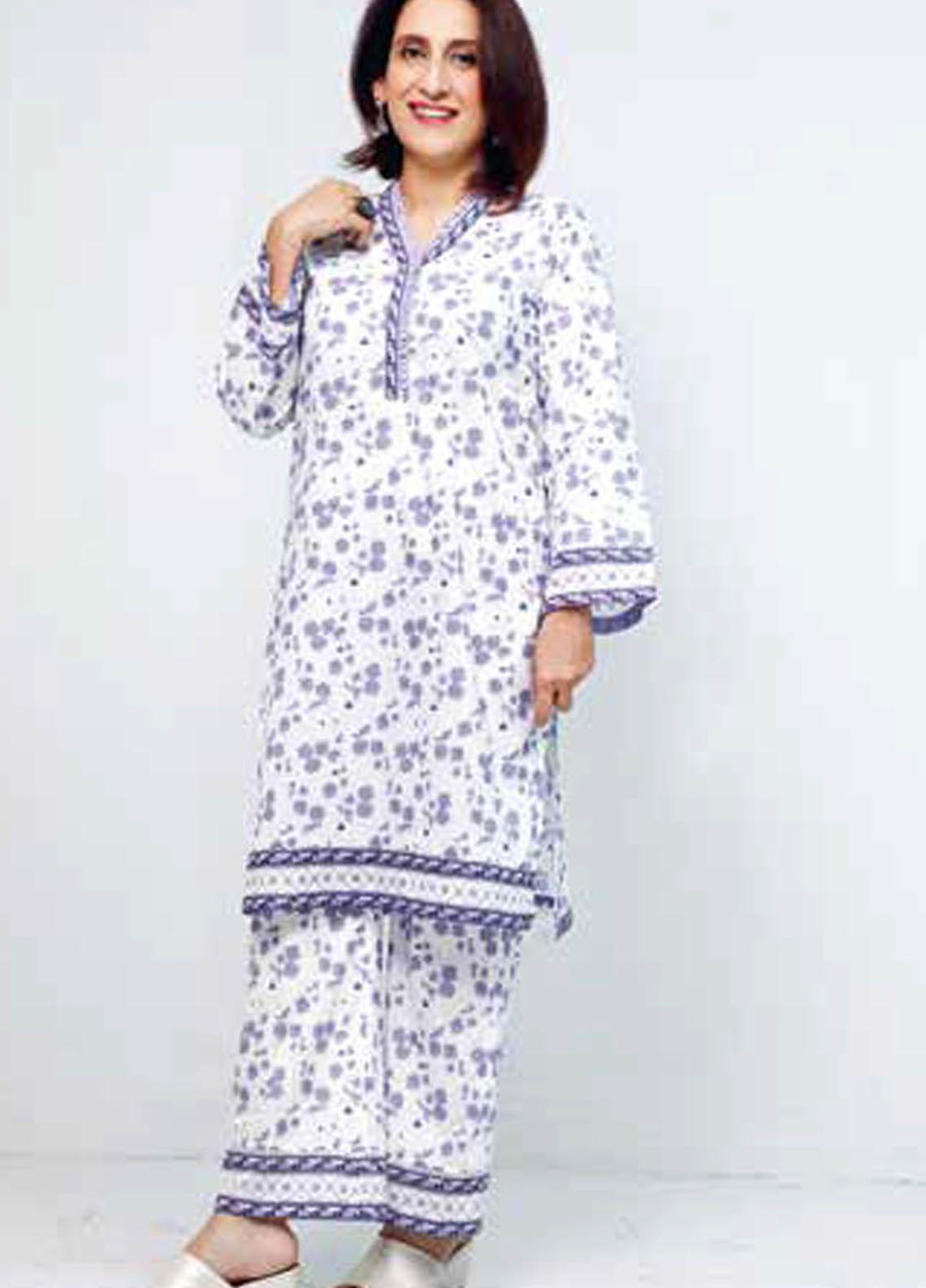 Gul Ahmed Printed Lawn  Unstitched Kurties GA21M SL-899 B - Summer Collection