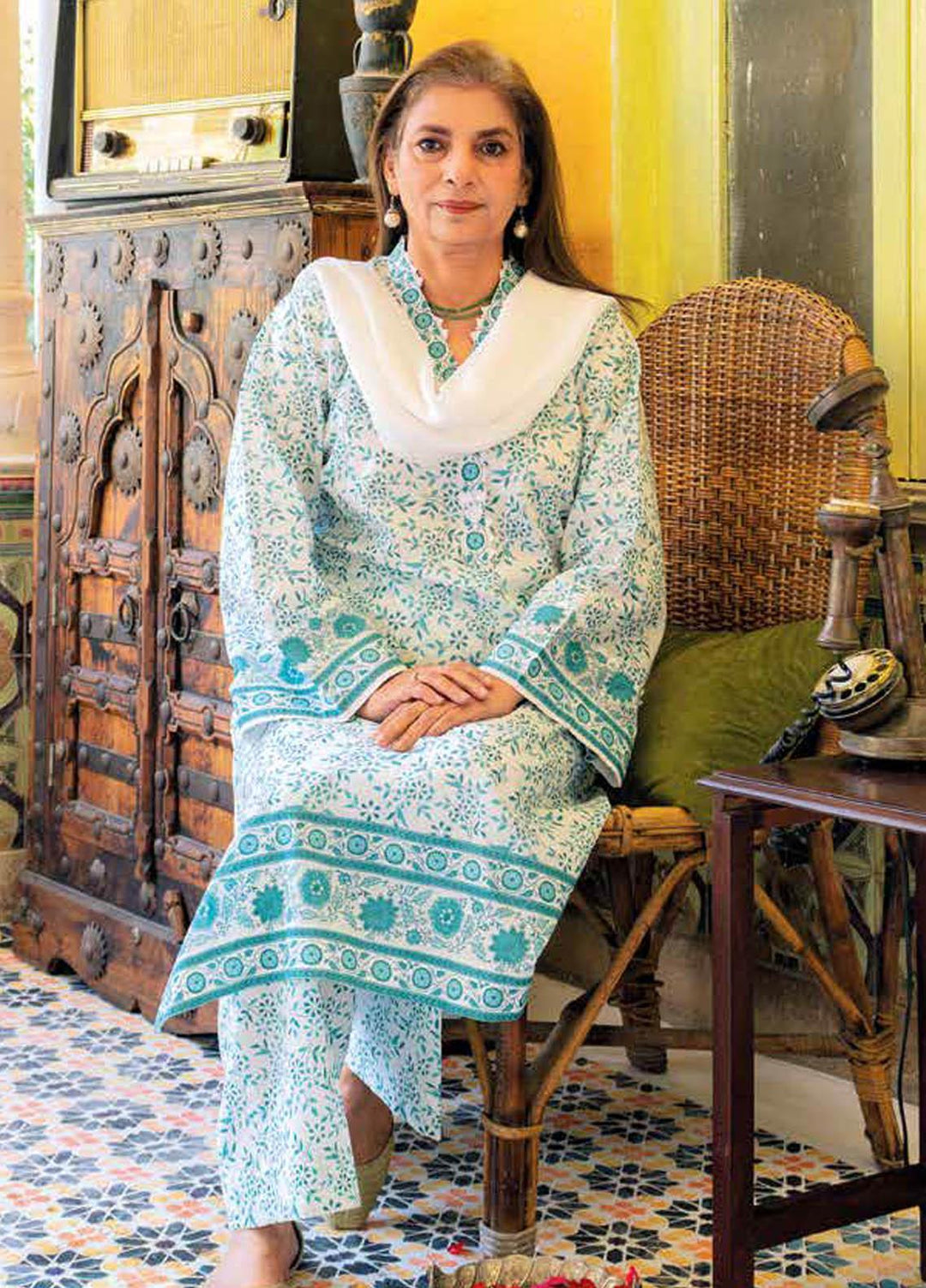 Gul Ahmed Printed Lawn  Unstitched Kurties GA21M SL-904 A - Summer Collection