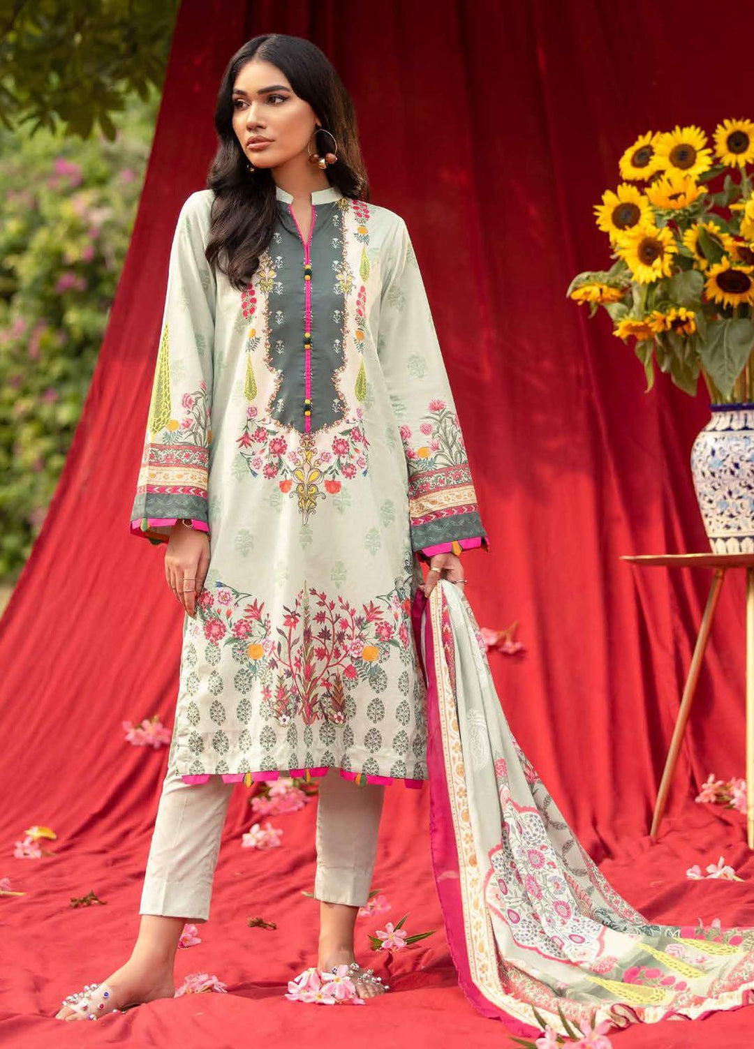 Gul Ahmed Printed Cambric Suits Unstitched 3 Piece GA21PF CN12005 - Winter Collection