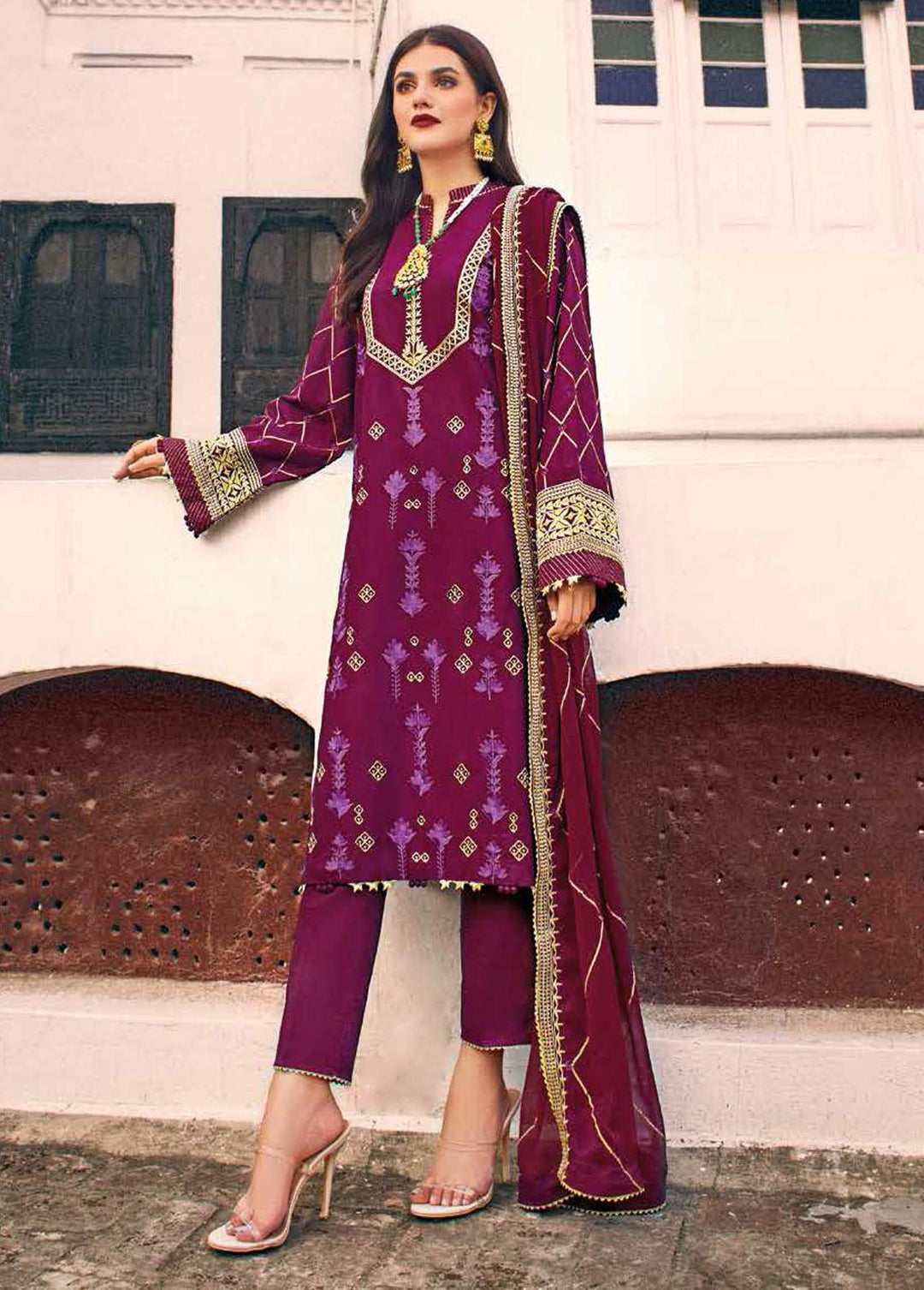 Gul Ahmed Embroidered Lawn Suits Unstitched 3 Piece GA22FS PM-12007 - Summer Collection