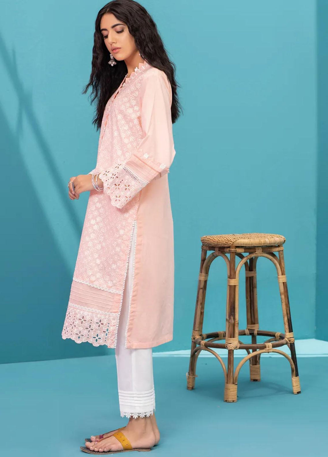 Gul Ahmed Pret Casual Cambric Kurti GA21P WGK-CMS-DE-212
