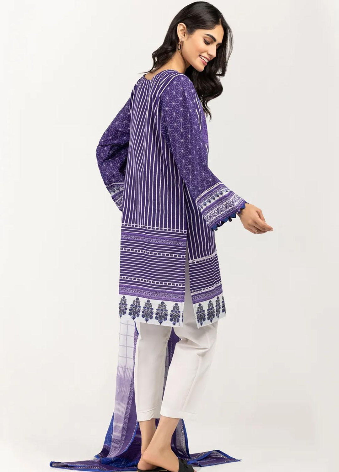 Gul Ahmed Pret Casual Cambric 2 Piece GA21P WGK-CMS-DP-498