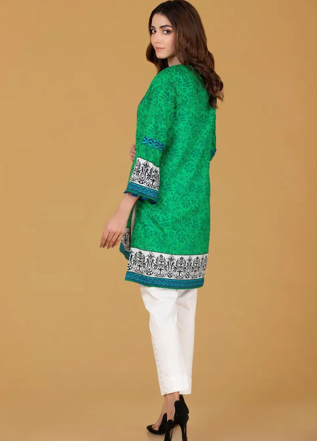 Gul Ahmed Pret Printed Cambric Shirt GA21P WGK-LWS-DP-124