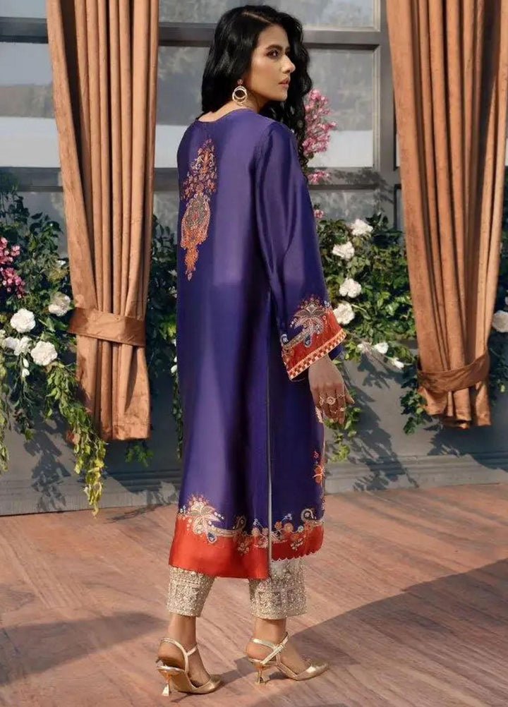 Gul Ahmed Casual Pret Printed Silk  Shirt GA22P WGK-SZW-DP-1122