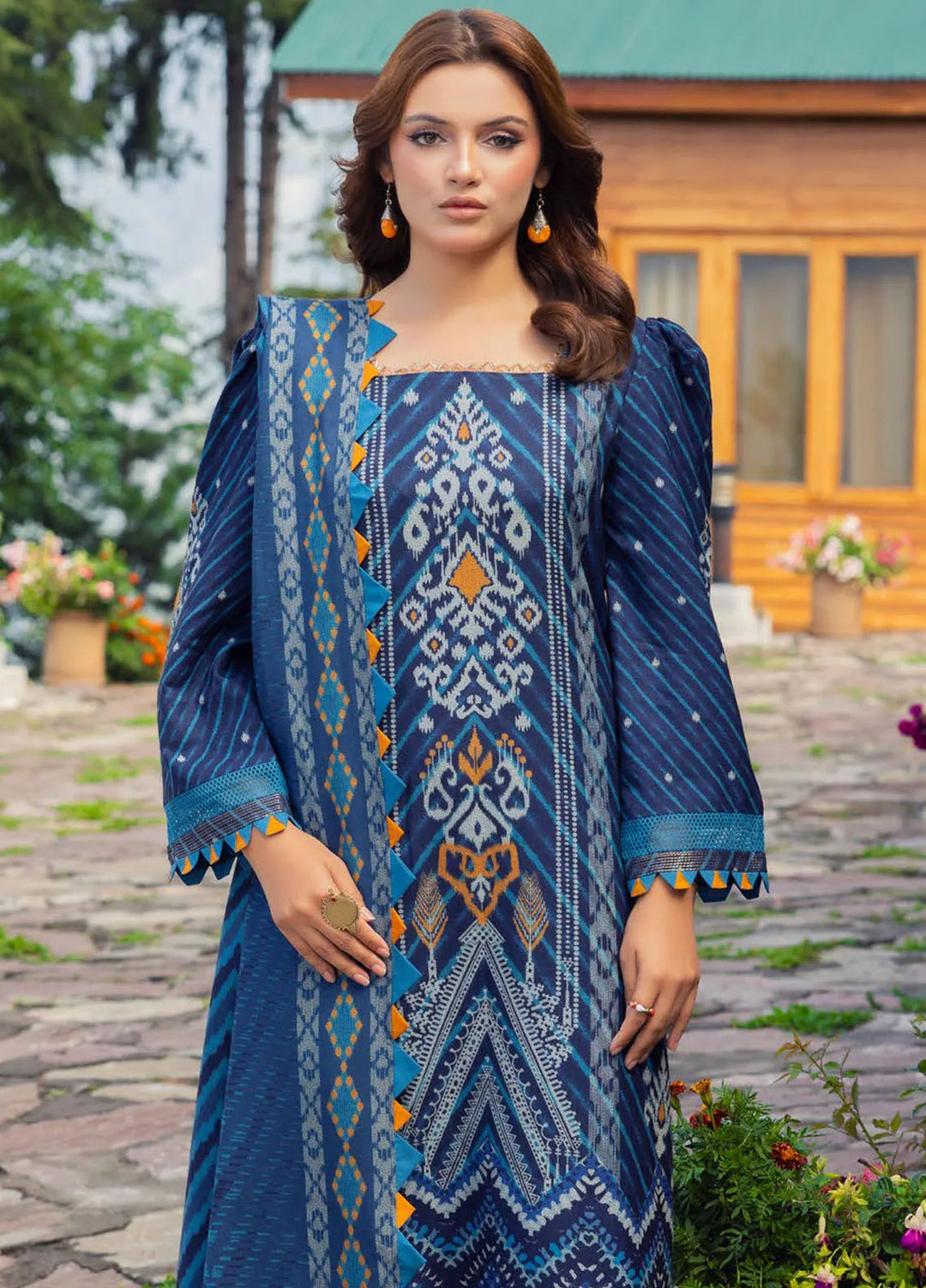 Gul Ahmed Printed Dhanak Suits Unstitched 3 Piece GA24UW DH-42003 - Winter Collection