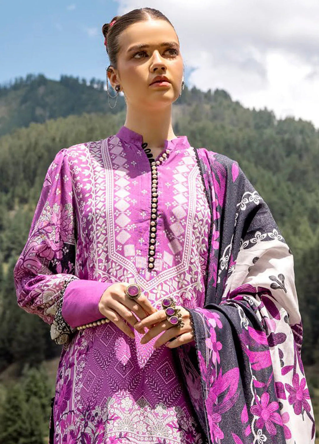 Gul Ahmed Printed Karandi Suits Unstitched 3 Piece GA24UW AY-42002 - Winter Collection