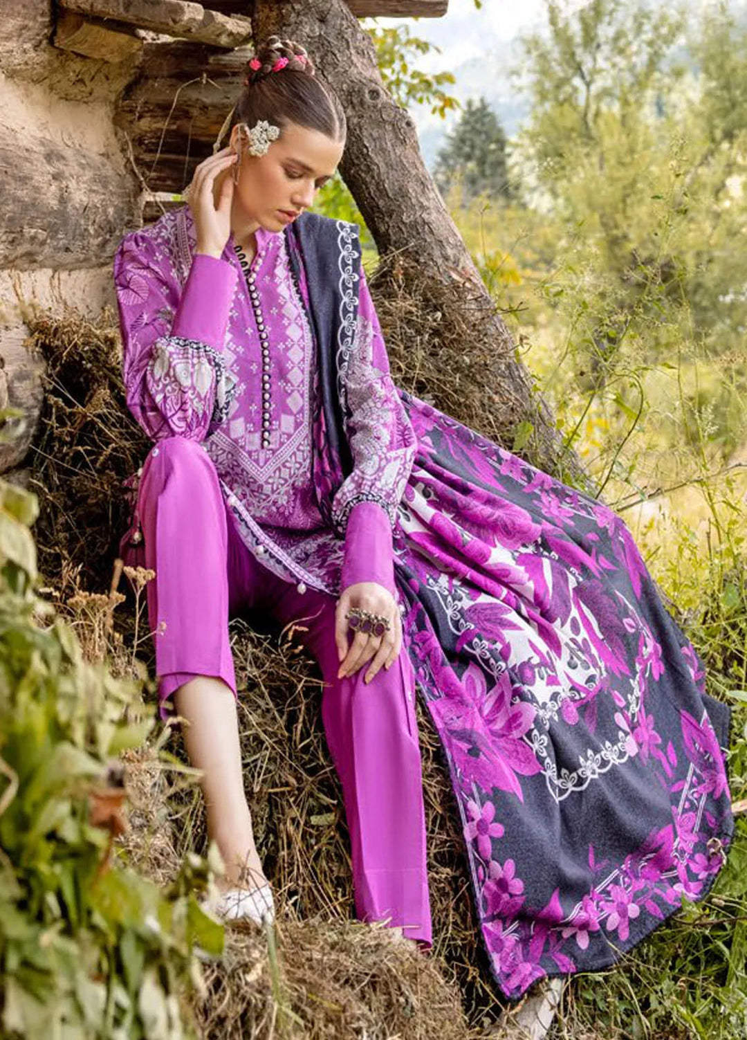 Gul Ahmed Printed Karandi Suits Unstitched 3 Piece GA24UW AY-42002 - Winter Collection