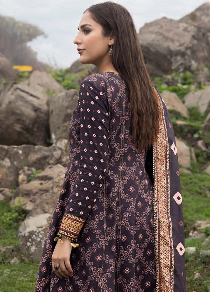 Gul Ahmed Printed Khaddar Suits Unstitched 3 Piece GA24UW K-42004 T - Winter Collection