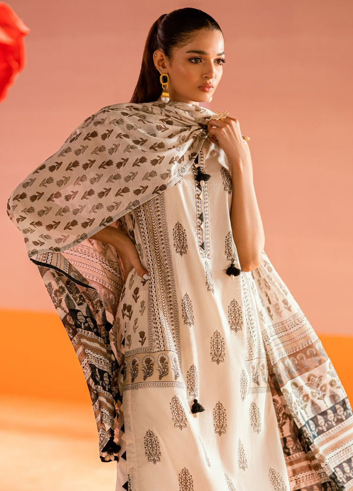 Gul Ahmed Printed Lawn Suits Unstitched 3 Piece CL62012 - Summer Collection