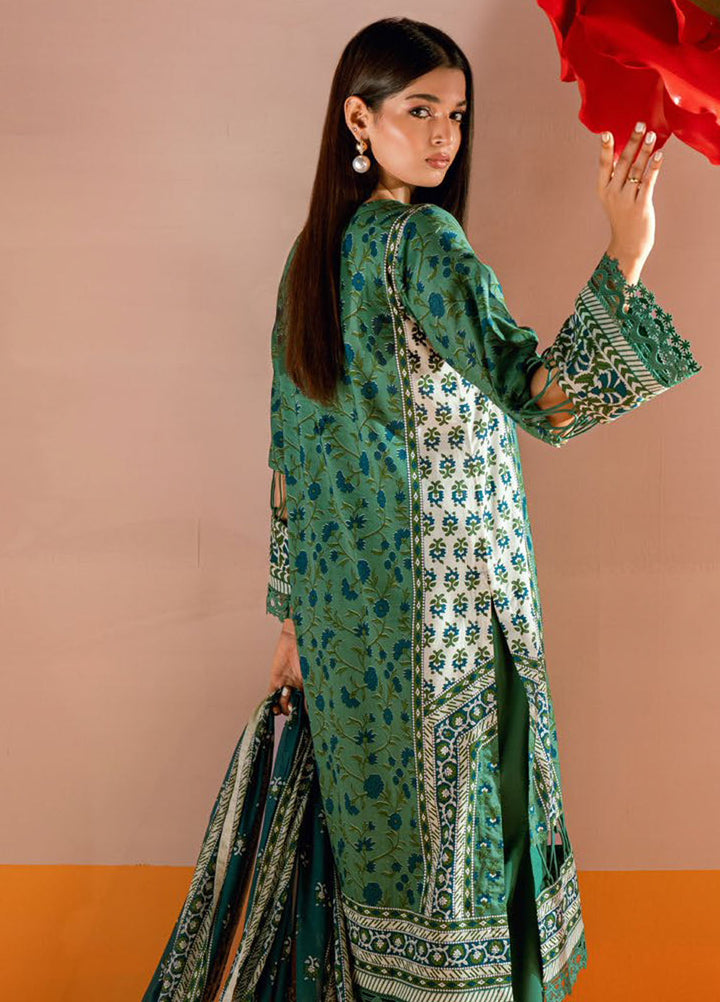 Gul Ahmed Printed Lawn Suits Unstitched 3 Piece CL62015 - Summer Collection
